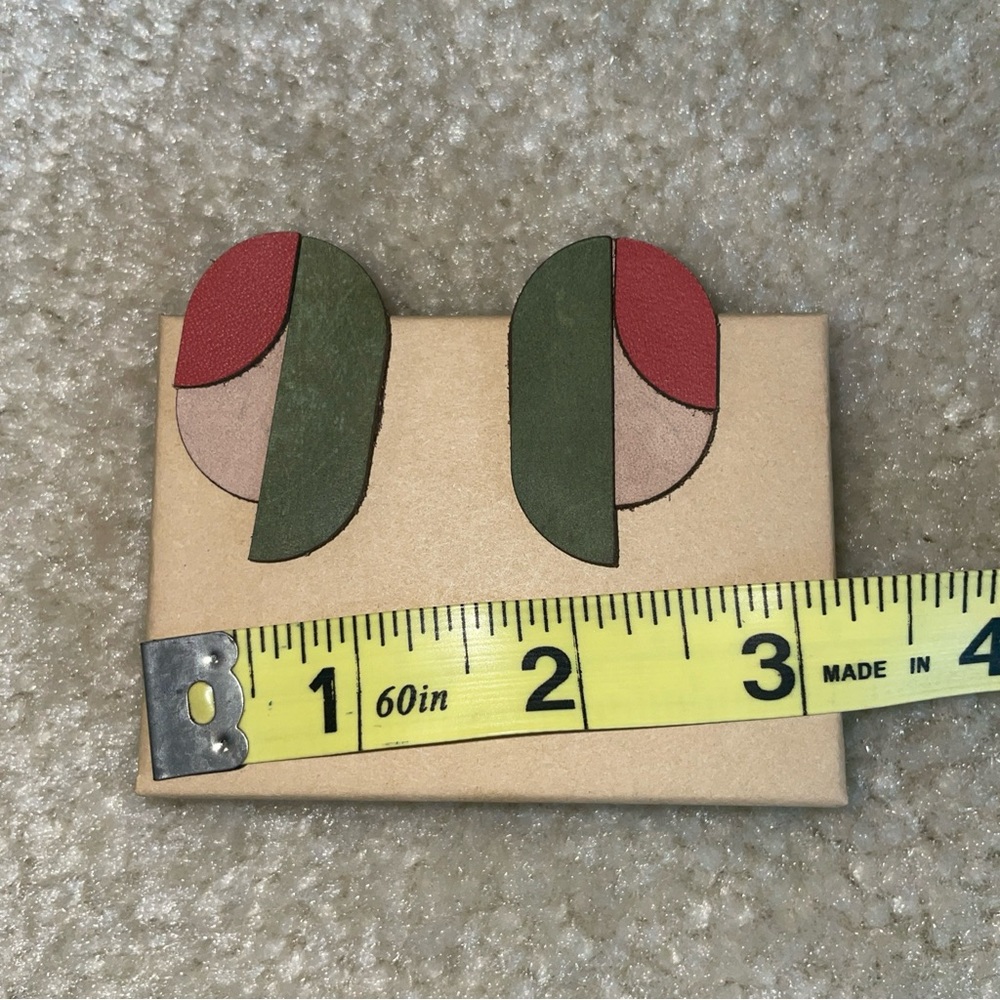 Handmade leather earrings - Picture 2 of 4